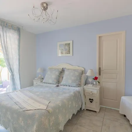 Bed & Breakfast La De L'olivier