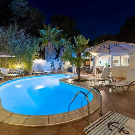 La De L'olivier לינה וארוחת בוקר