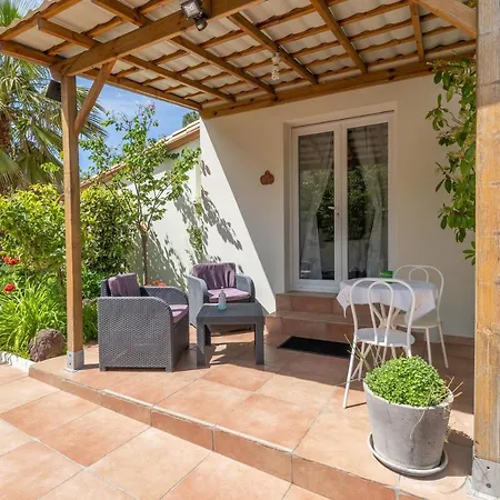 Bed & Breakfast La De L'olivier *
